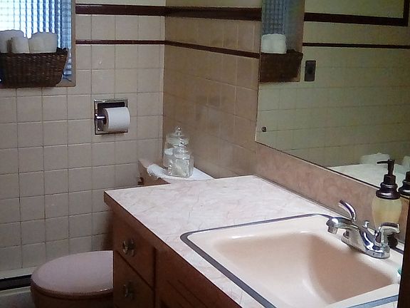 Full bath