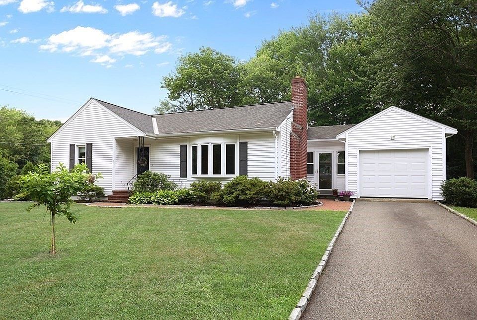 2 Accord Ln, Hingham, MA 02043 Zillow