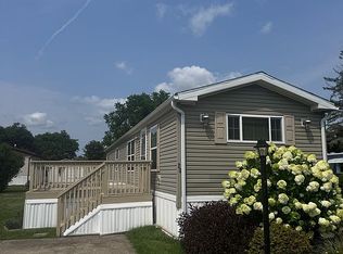 26 Evergreen St, Bath, NY 14810