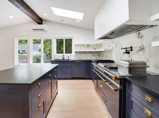 7044 8th Ave NW, Seattle, WA 98117