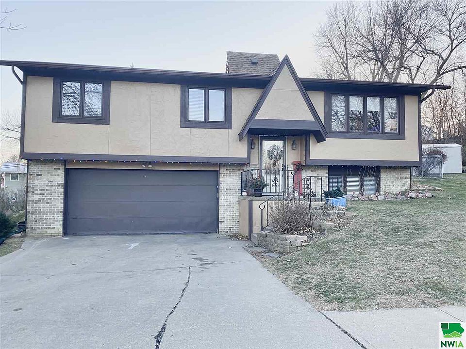 1st image of 1304 Winona Ct