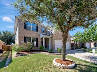 8949 Silent Brook Ln, Fort Worth, TX 76244