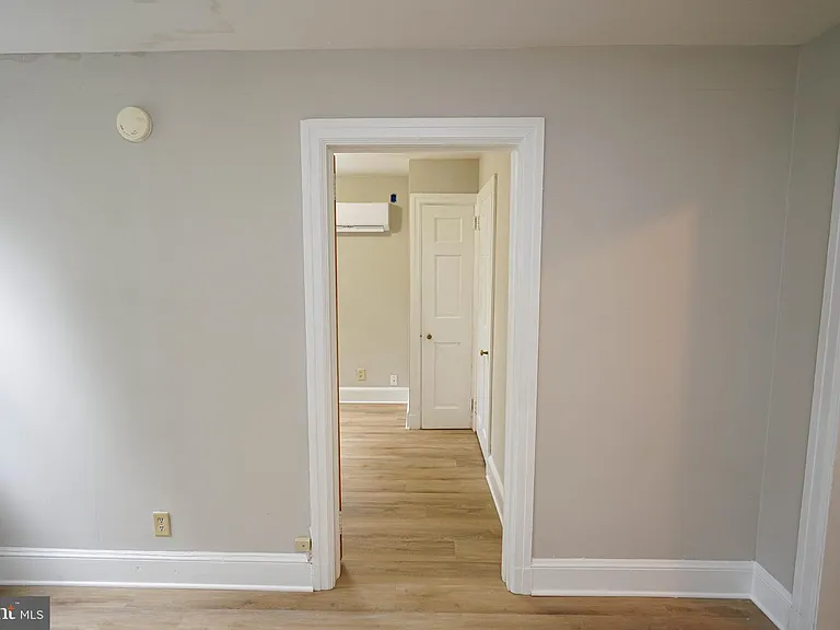 308 N Division St #2 — Photo 14