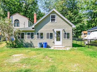 51 Ossippee St, Sebago, ME 04029