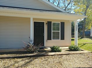 154-B Seagle St, Huntersville, NC 28078