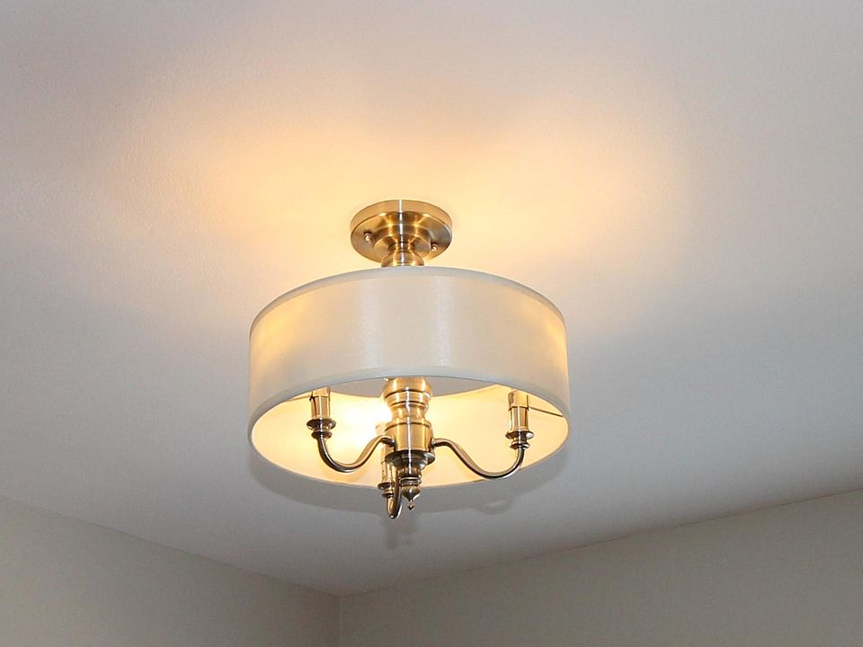 Low-maintenance LED dining room fixture.