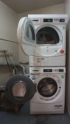 Rented by BRICK & GALO REALTY CORP | media 17