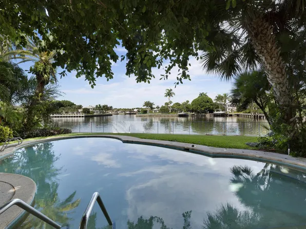 3400 Polo Dr, Gulf Stream, FL 33483