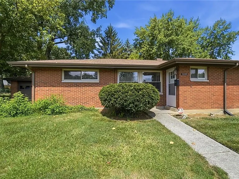 3205 Ackerman Blvd — Photo 2
