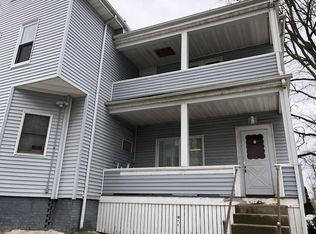 643 N Main St, Brockton, MA 02301