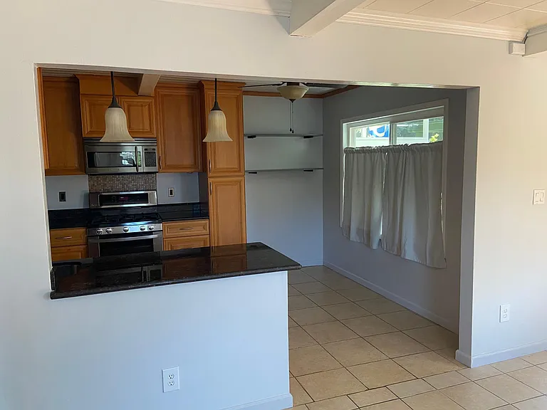 4021 Edgemoor Pl — Photo 6