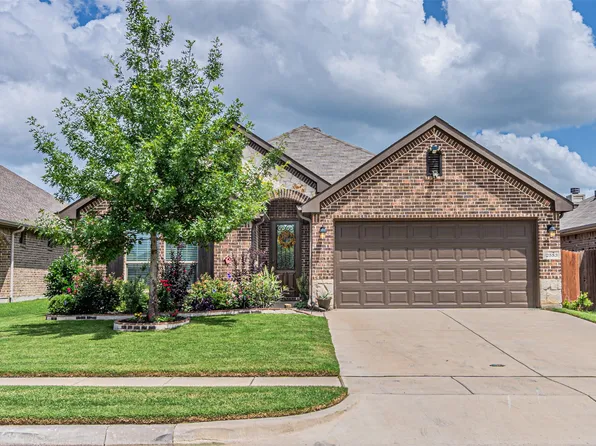 2553 Hadley St, Weatherford, TX 76087
