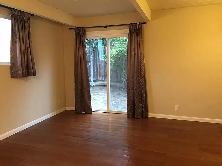 757 Seminole Way — Photo 6
