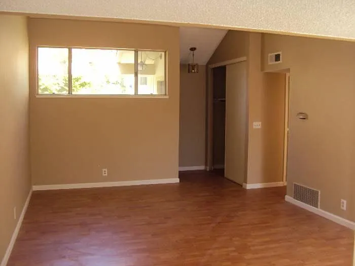 8071 Park Villa Cir — Photo 3