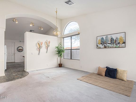 4th image of 20450 N 39th Drive