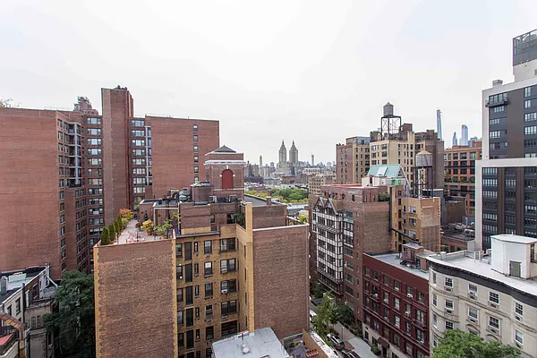 Rented by Compass | media 17