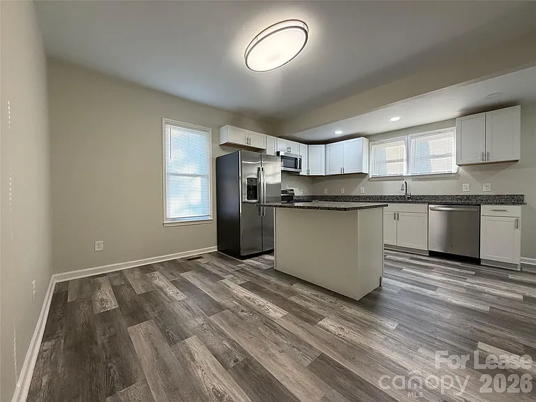 287 Scoggins St — Photo 4