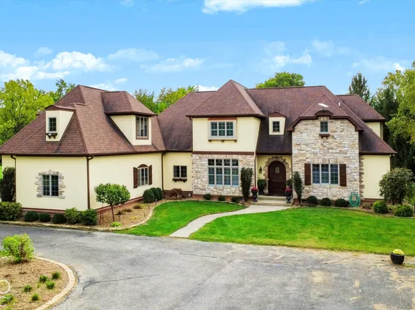 18300 Deshane Ave, Noblesville, IN 46060