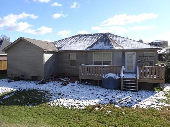 2nd image of 377 Palimino Dr