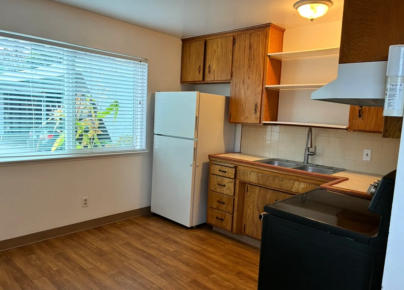 2 bed, 680 sqft, $3,500 — Photo 1