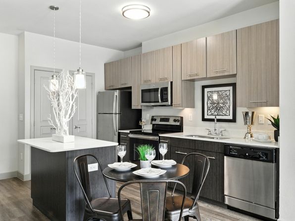 1100 S Loop 336 W APT 2206