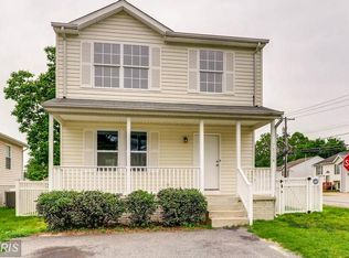 7815A Catherine Ave, Pasadena, MD