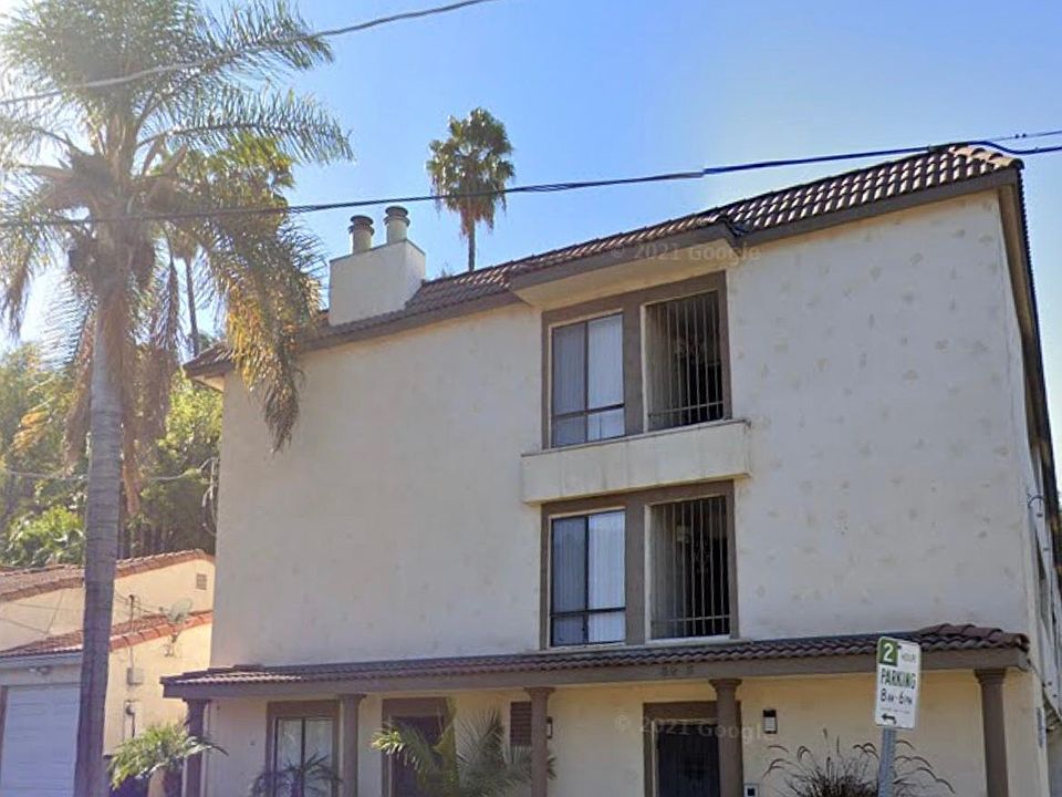 1st image of 3935 Berry Dr #2