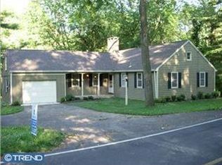 9 Sandy Run Rd, Yardley, PA 19067