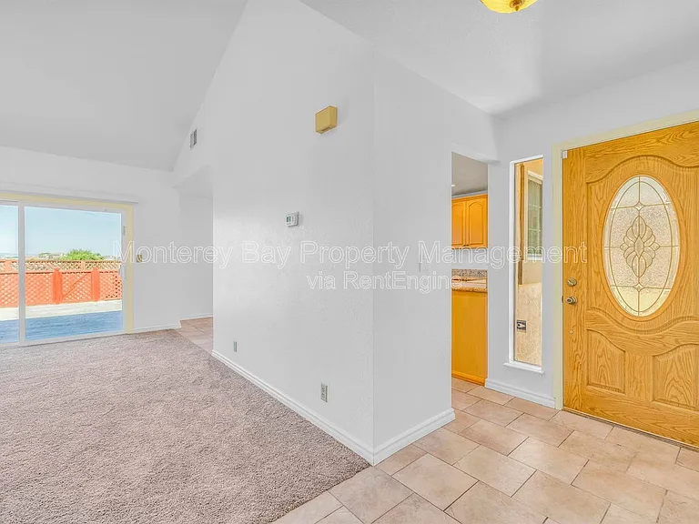 143 Seal Ct — Photo 10