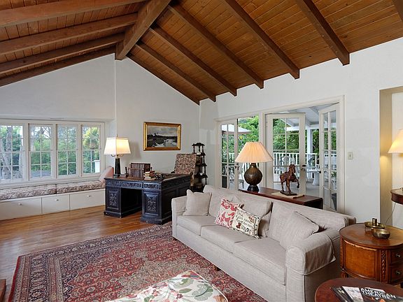 2nd image of 7715 Whitefield Pl