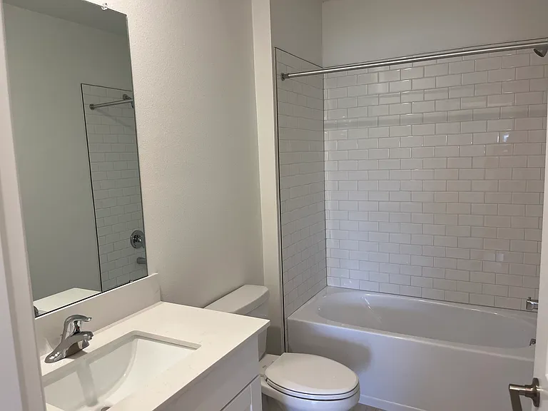 11317 Radiant Shore Loop — Photo 9