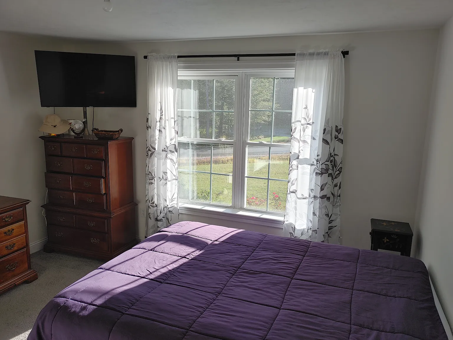 1 bed, 425 sqft, $2,300 — Photo 2