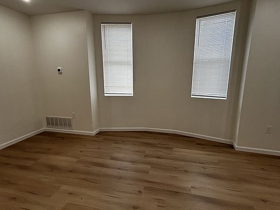 3rd image of 1624 W Westmoreland St #1