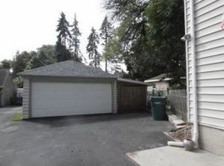 311 W 3rd St, Beaver Dam, WI 53916