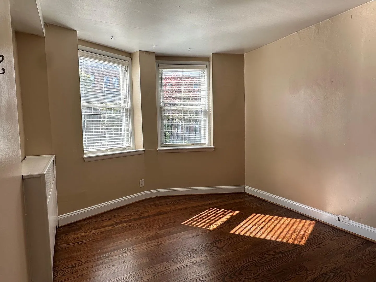 2907 Saint Paul Street — Photo 1