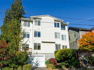 2650 NW 58th St APT 11, Seattle, WA, 98107