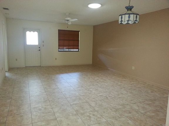 2nd image of 3311 S Royal Oaks Dr
