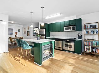 1155 Seymour St #310, Vancouver, BC V6B 1K2