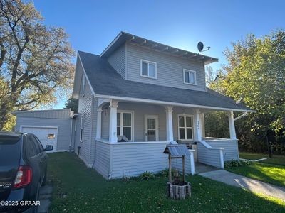 207 S Main St, Drayton, ND, 58225