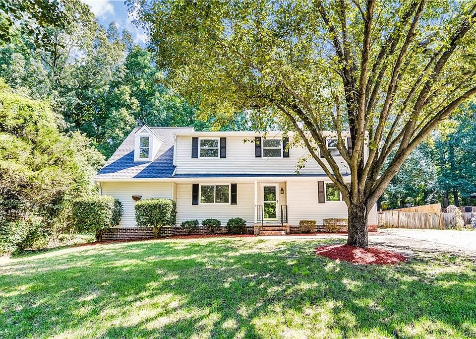 1st image of 9612 Rainbrook Dr