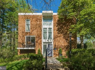 1632 Wainwright Dr, Reston, VA 20190