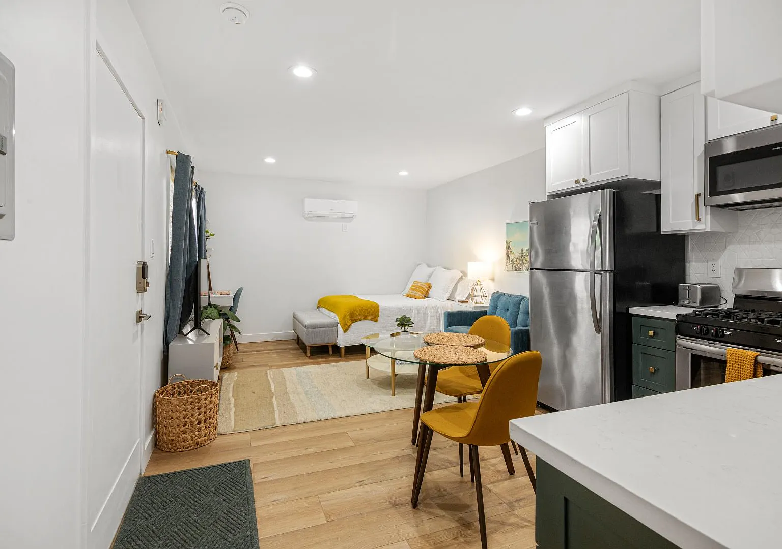 3499 Sawtelle Blvd - Unit 06 — Photo 3