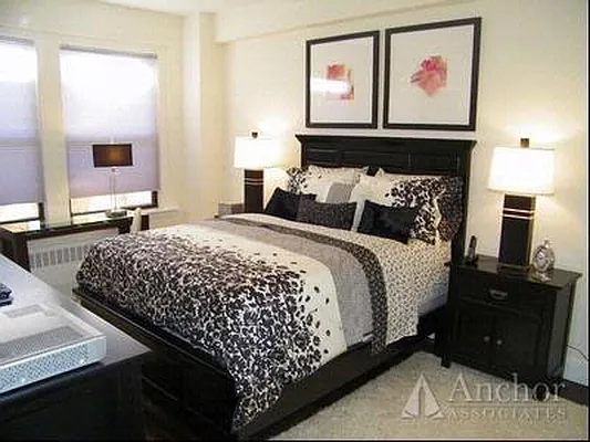 Rented by Anchor Associates | media 8