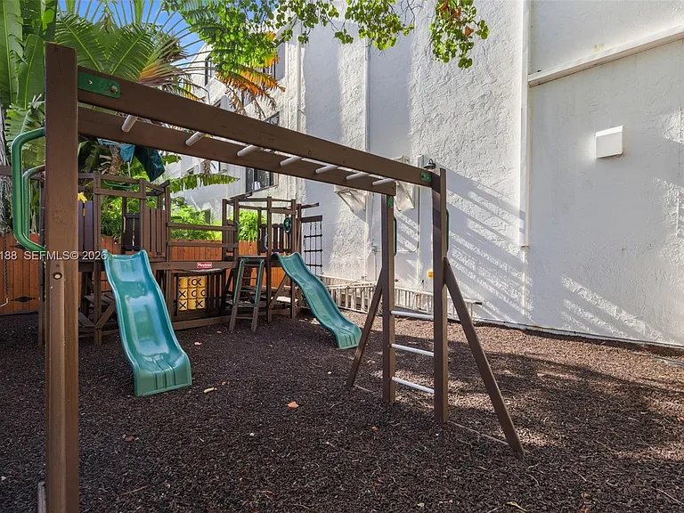 225 E Enid Dr #44 — Photo 52