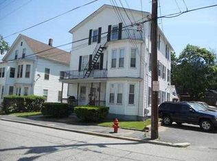 122 Transit St, Woonsocket, RI 02895