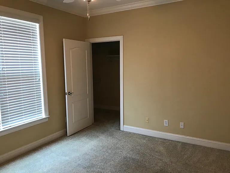 1931 Dante Ln #104 — Photo 40