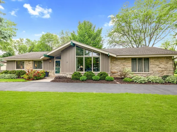 3200 Applegate COURT, Brookfield, WI 53005