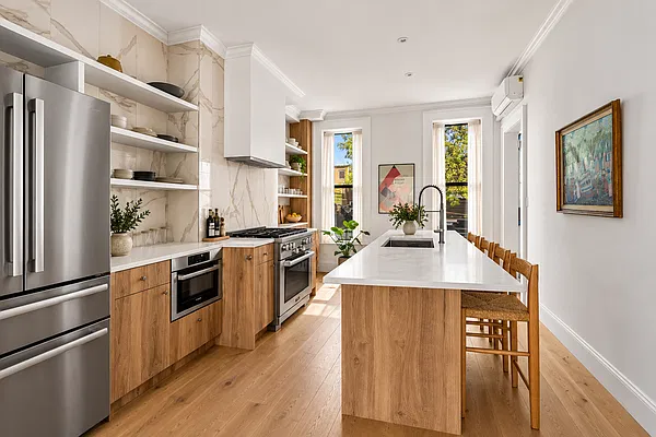 Kitchen, photo 1