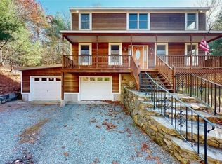 113 Gold Mine Rd, Foster, RI 02825