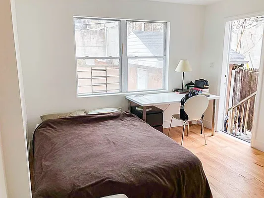 Rented by Compass | media 12